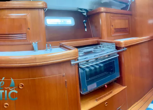 BENETEAU - OCEANIS 393 - 17