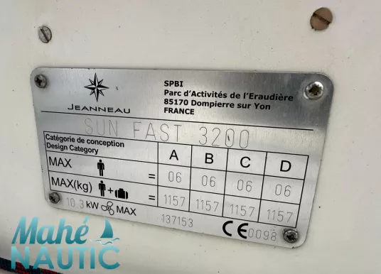 JEANNEAU - SUN FAST 3200 - 41