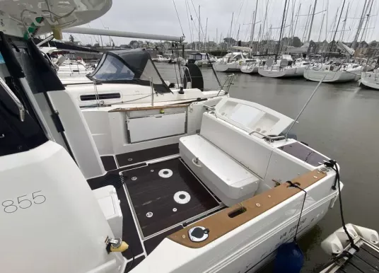 JEANNEAU - MERRY FISHER 855 - 5