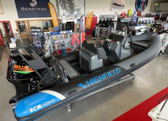 HIGHFIELD - HIGHFIELD 660 PATROL - 2