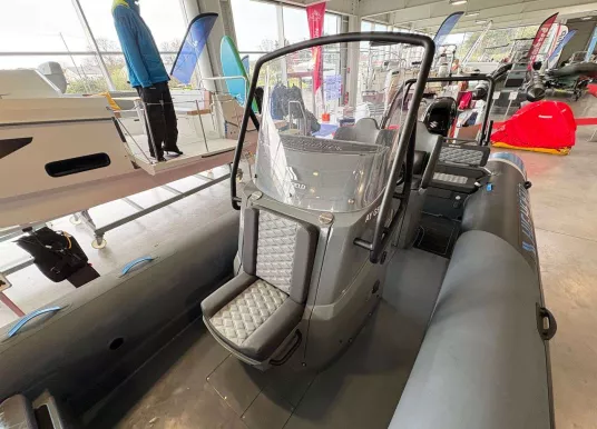 HIGHFIELD - HIGHFIELD 660 PATROL - 4