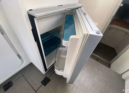 DUFOUR YACHTS - JAMAICA 27 - 21