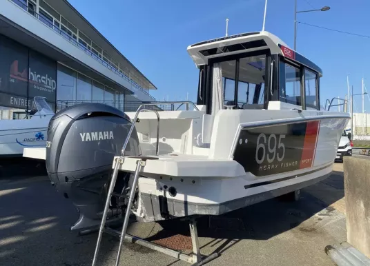 JEANNEAU - MERRY FISHER 695 - 4