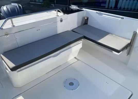 JEANNEAU - MERRY FISHER 695 - 10