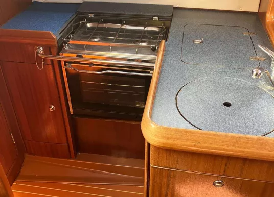 BAVARIA YACHTS - BAVARIA 32 - 7