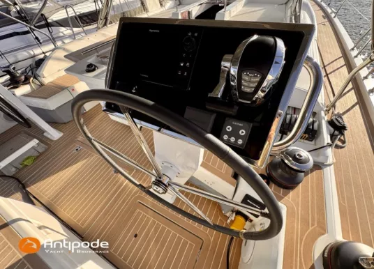 BENETEAU - OCEANIS 51.1 - 16