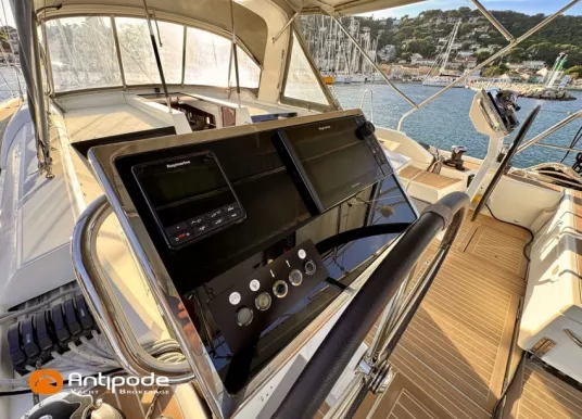BENETEAU - OCEANIS 51.1 - 17