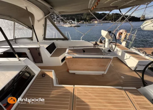 BENETEAU - OCEANIS 51.1 - 23