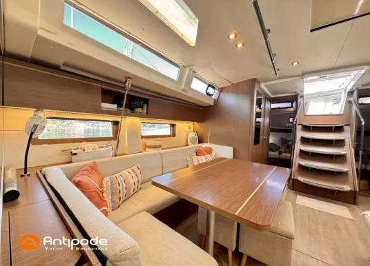 BENETEAU - OCEANIS 51.1 - 37