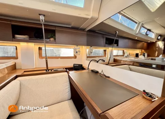 BENETEAU - OCEANIS 51.1 - 38