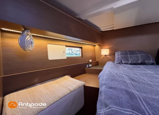 BENETEAU - OCEANIS 51.1 - 48