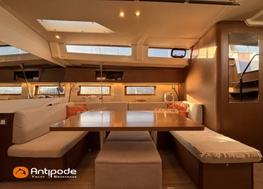 BENETEAU - OCEANIS 51.1 - 49