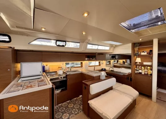 BENETEAU - OCEANIS 51.1 - 51