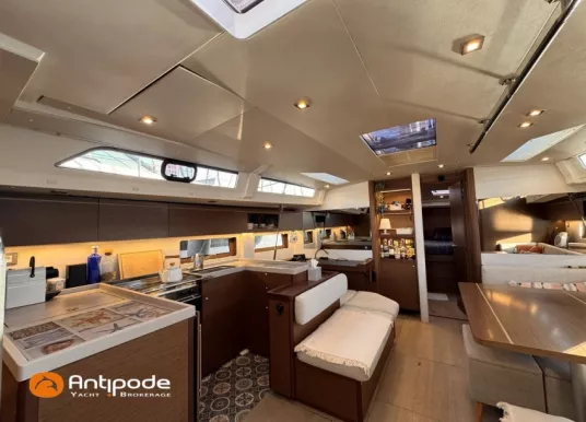 BENETEAU - OCEANIS 51.1 - 64