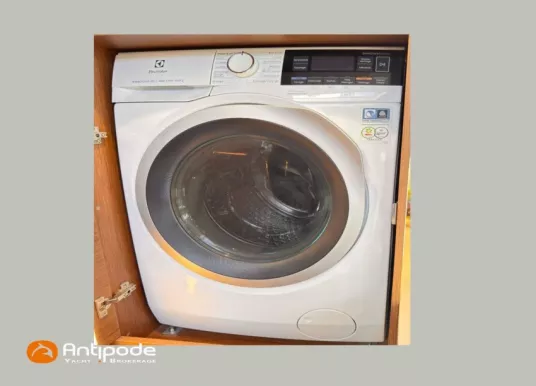 BENETEAU - OCEANIS 51.1 - 70