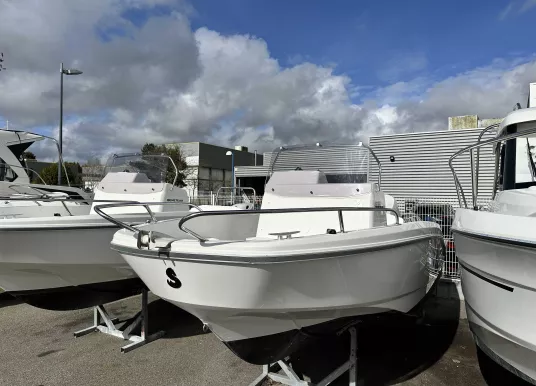 BENETEAU - FLYER 6 SPACEDECK - 2