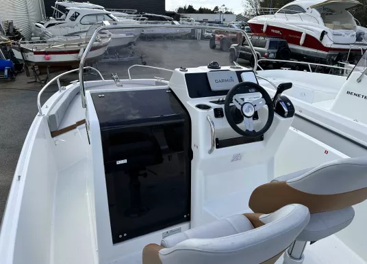 BENETEAU - FLYER 6 SPACEDECK - 16