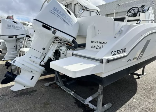 BENETEAU - FLYER 6 SPACEDECK - 4