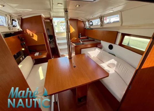BENETEAU - OCEANIS 35.1 - 11