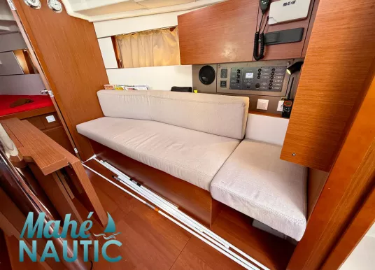 BENETEAU - OCEANIS 35.1 - 10