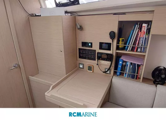 BENETEAU - OCEANIS 37.1 - 12