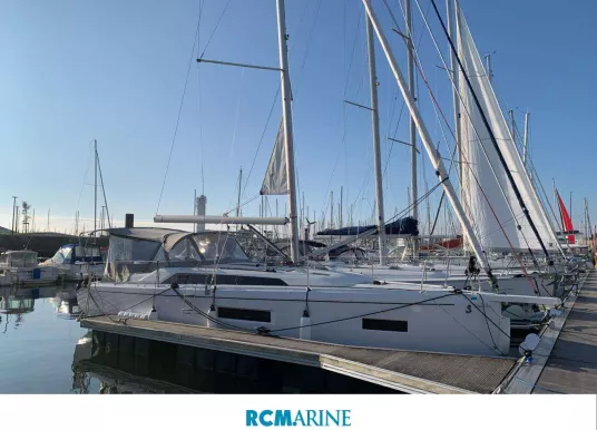 BENETEAU - OCEANIS 37.1 - 23