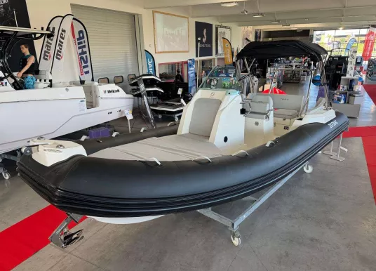 ZODIAC - MEDLINE 6.8 - 2