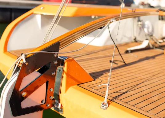 CHAMPIONSHIP YACHTING - LAGO 26 SPEEDSTER - 7