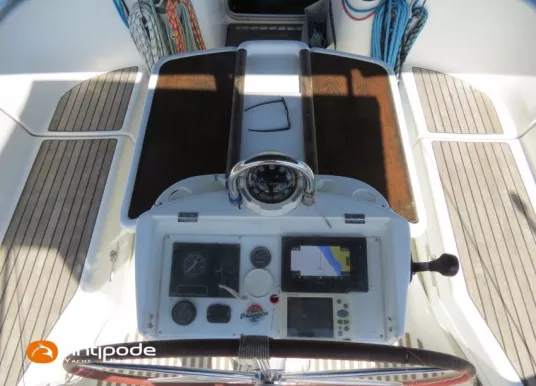 BENETEAU - OCEANIS 411 - 2