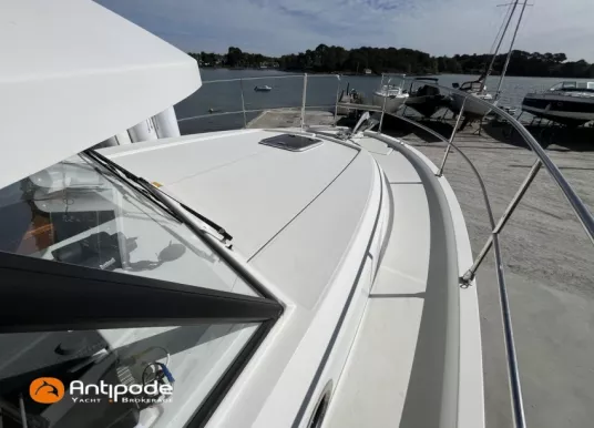 BENETEAU - SWIFT TRAWLER 30 - 11