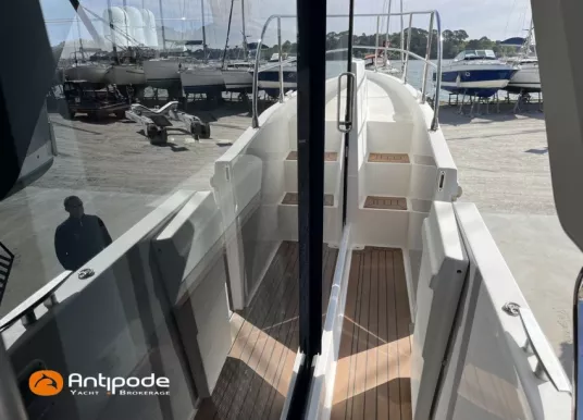 BENETEAU - SWIFT TRAWLER 30 - 13