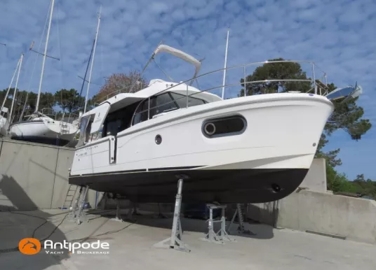 BENETEAU - SWIFT TRAWLER 30 - 14