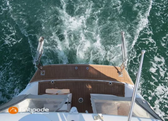 BENETEAU - SWIFT TRAWLER 30 - 33