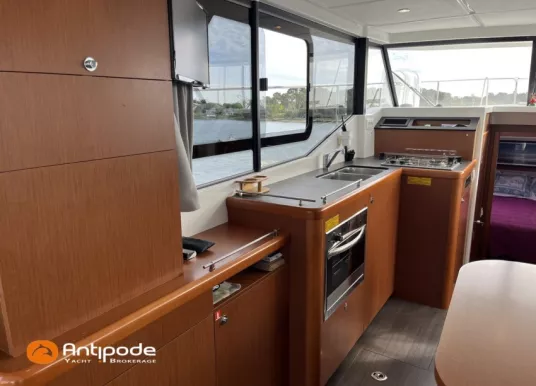 BENETEAU - SWIFT TRAWLER 30 - 35