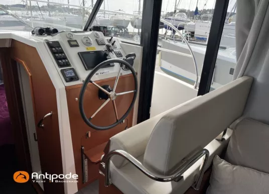 BENETEAU - SWIFT TRAWLER 30 - 37