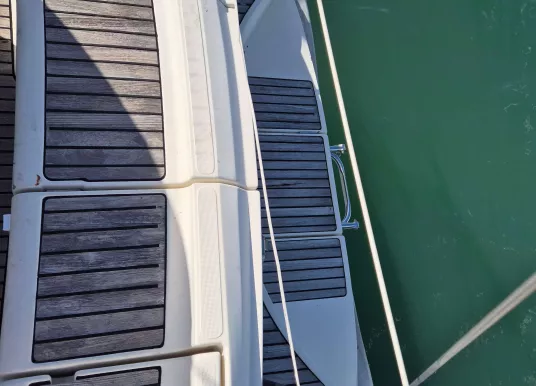 JEANNEAU - SUN ODYSSEY 42.2 - 11