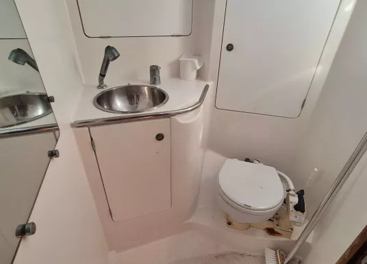 JEANNEAU - SUN ODYSSEY 42.2 - 3