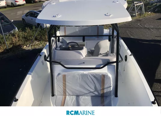 BENETEAU - FLYER 8 SPACEDECK - 10