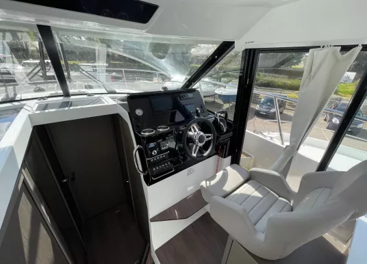 JEANNEAU - MERRY FISHER 1095 COUPE - 15
