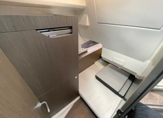 JEANNEAU - MERRY FISHER 1095 COUPE - 20