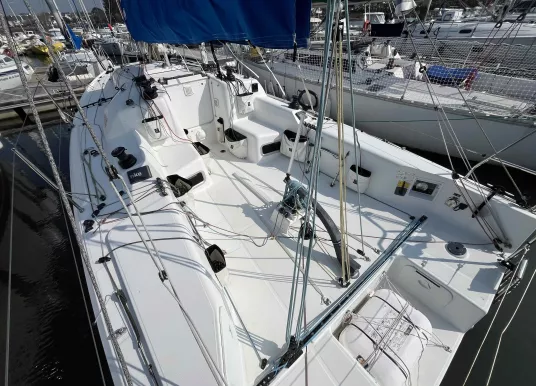 JEANNEAU - SUN FAST 3300 - 9