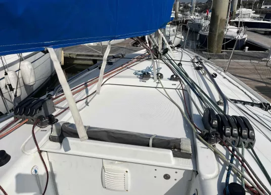 JEANNEAU - SUN FAST 3300 - 10