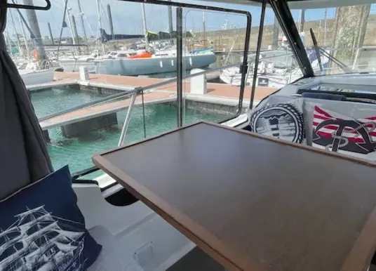 JEANNEAU - MERRY FISHER 895 - 10