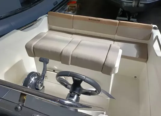 QUICKSILVER - ACTIV 555 OPEN - 3