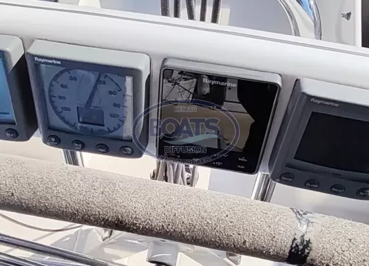 DUFOUR YACHTS - DUFOUR 34 E PERFORMANCE - 10