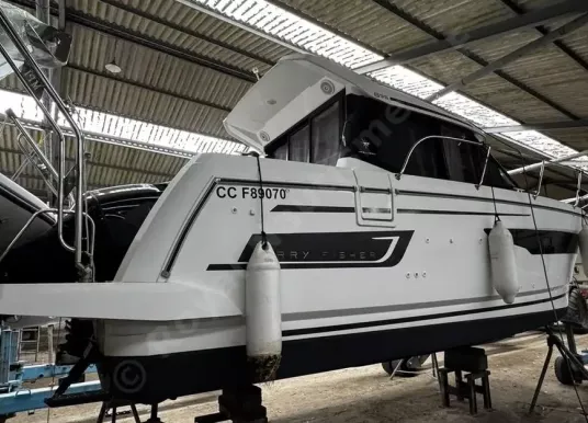 JEANNEAU - MERRY FISHER 895 - 4