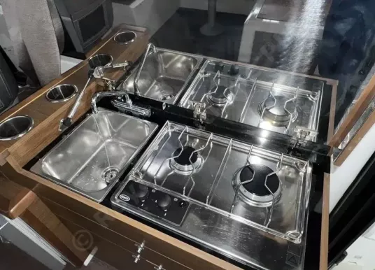 JEANNEAU - MERRY FISHER 895 - 7