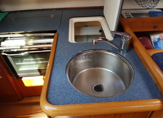 BAVARIA YACHTS - BAVARIA 32 - 12