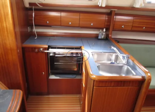 BAVARIA YACHTS - BAVARIA 36 - 4