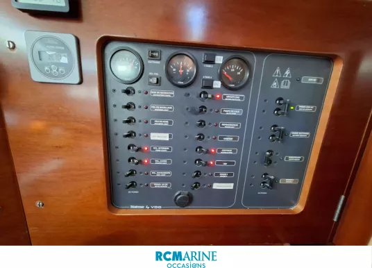 BENETEAU - OCEANIS 423 - 14